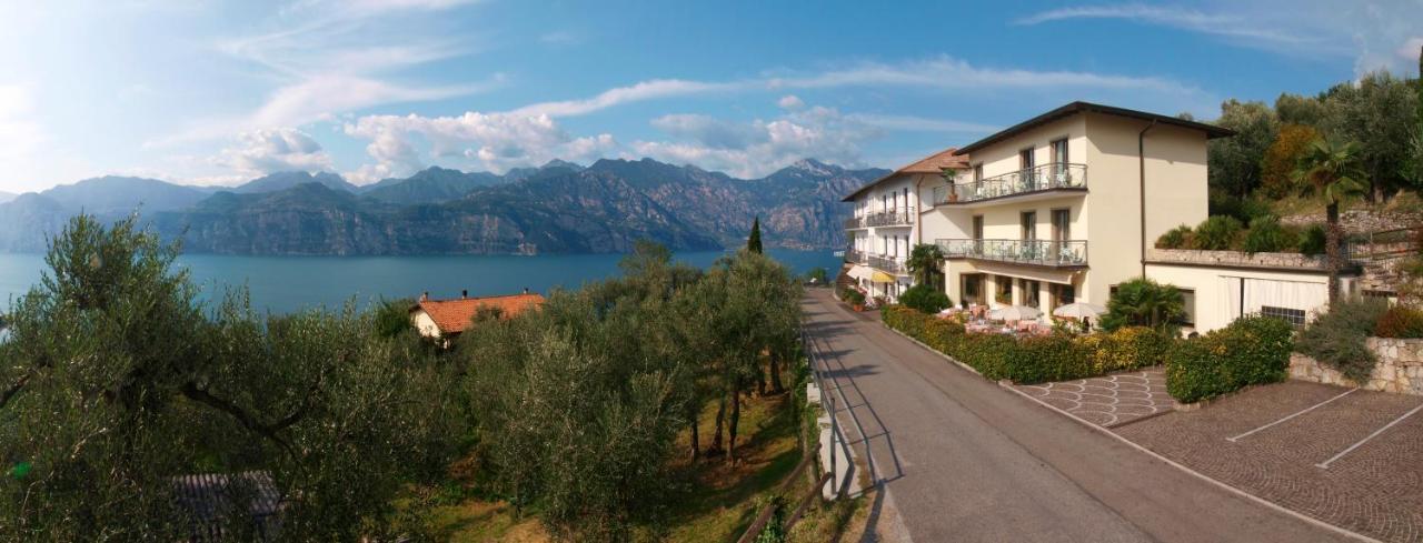 Hotel Bellavista Мальчезине Экстерьер фото